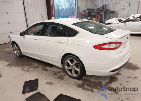 2016 Ford Fusion Se z USA, uszkodzony, nr VIN 3FA6P0HD2GR153038